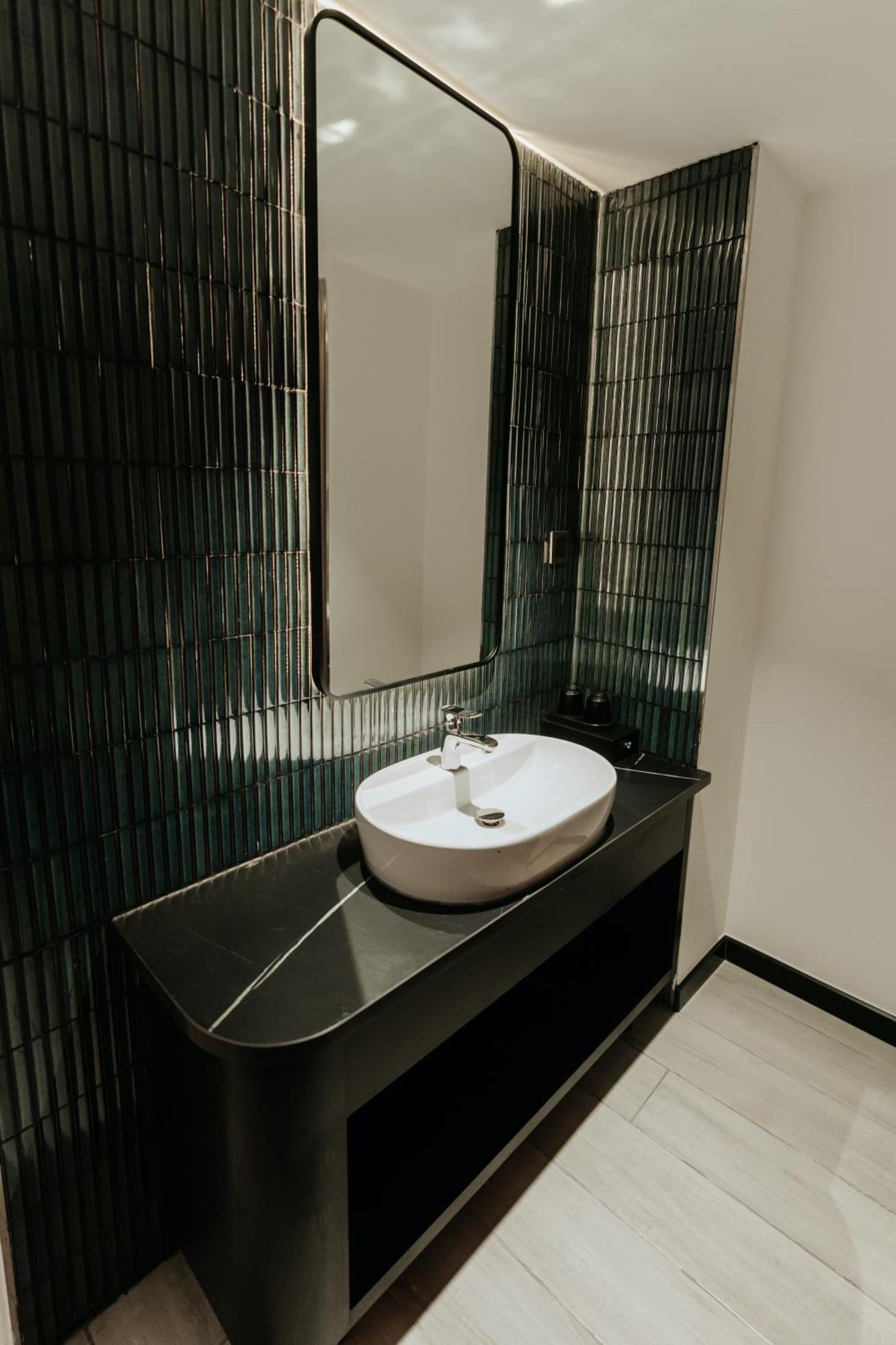 The Concept Hotel- City Center 호치민 객실 사진